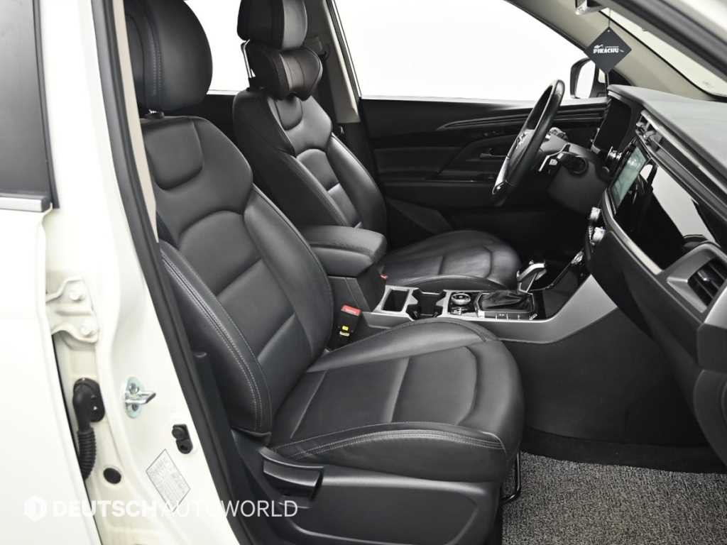 KG모빌리티(쌍용) 코란도 뷰티풀코란도 2WD 가솔린 1.5 C5 플러스 이미지 10