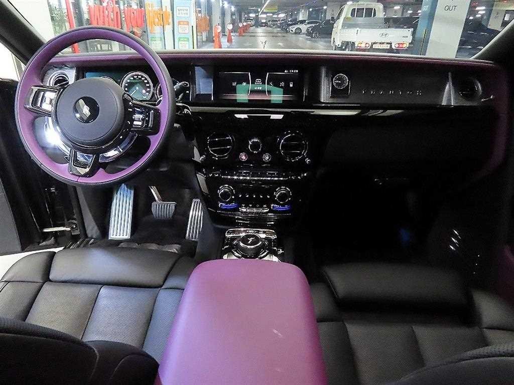 롤스로이스 팬텀 6.7 V12 EWB 이미지 10
