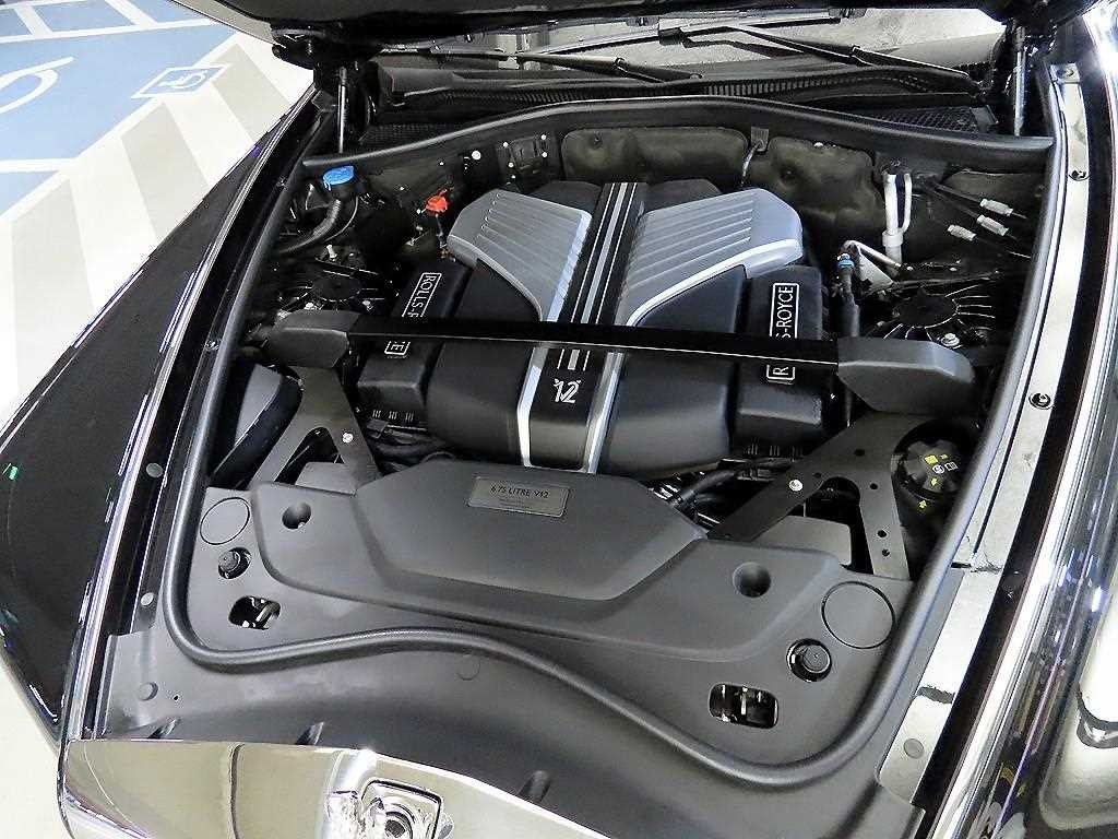 롤스로이스 팬텀 6.7 V12 EWB 이미지 18