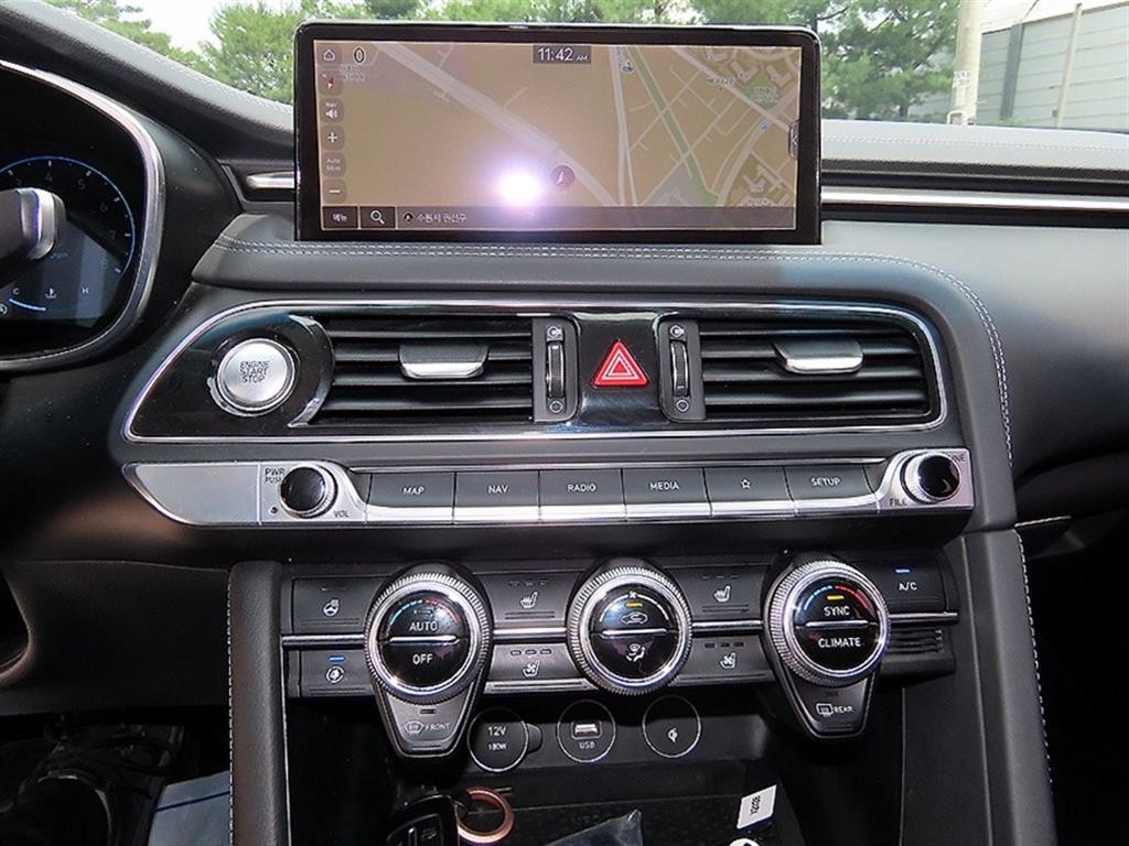 제네시스 G70 더 뉴 G70 가솔린 2.0T 2WD 이미지 14
