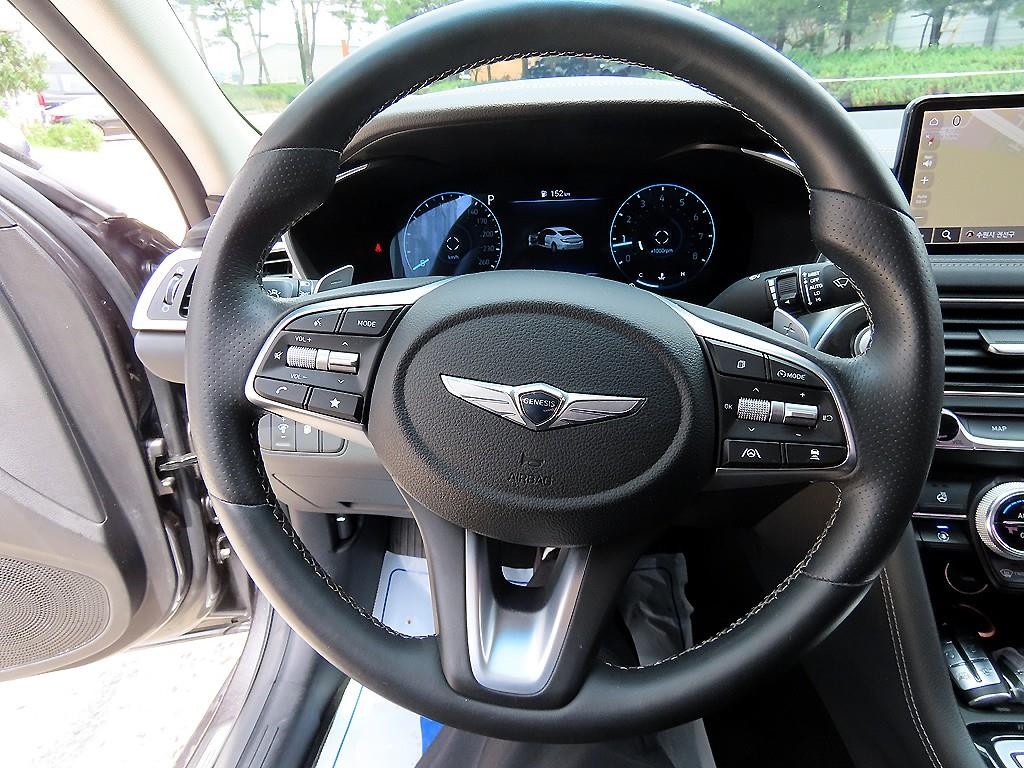 제네시스 G70 더 뉴 G70 가솔린 2.0T 2WD 이미지 8