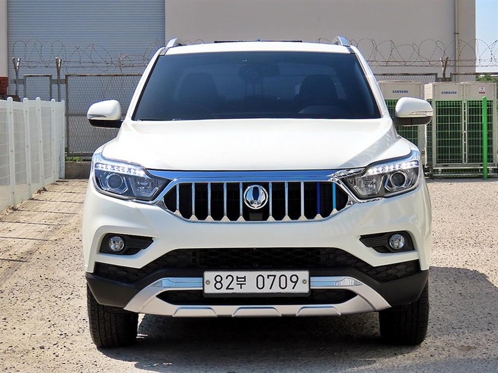 KG모빌리티(쌍용) 렉스턴 렉스턴 스포츠 칸 디젤 2.2 4WD 파이오니어 S 이미지 1