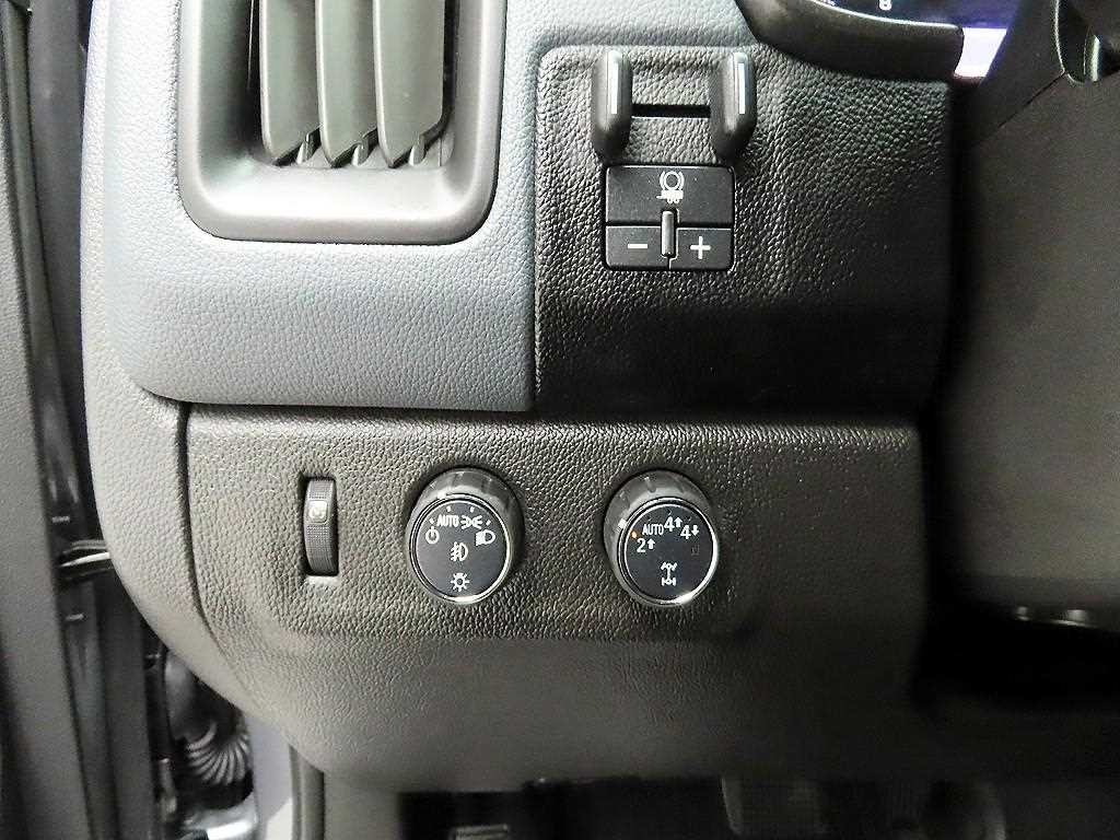 쉐보레 콜로라도 리얼 뉴 콜로라도 3.6 Z71-X 4WD 이미지 13