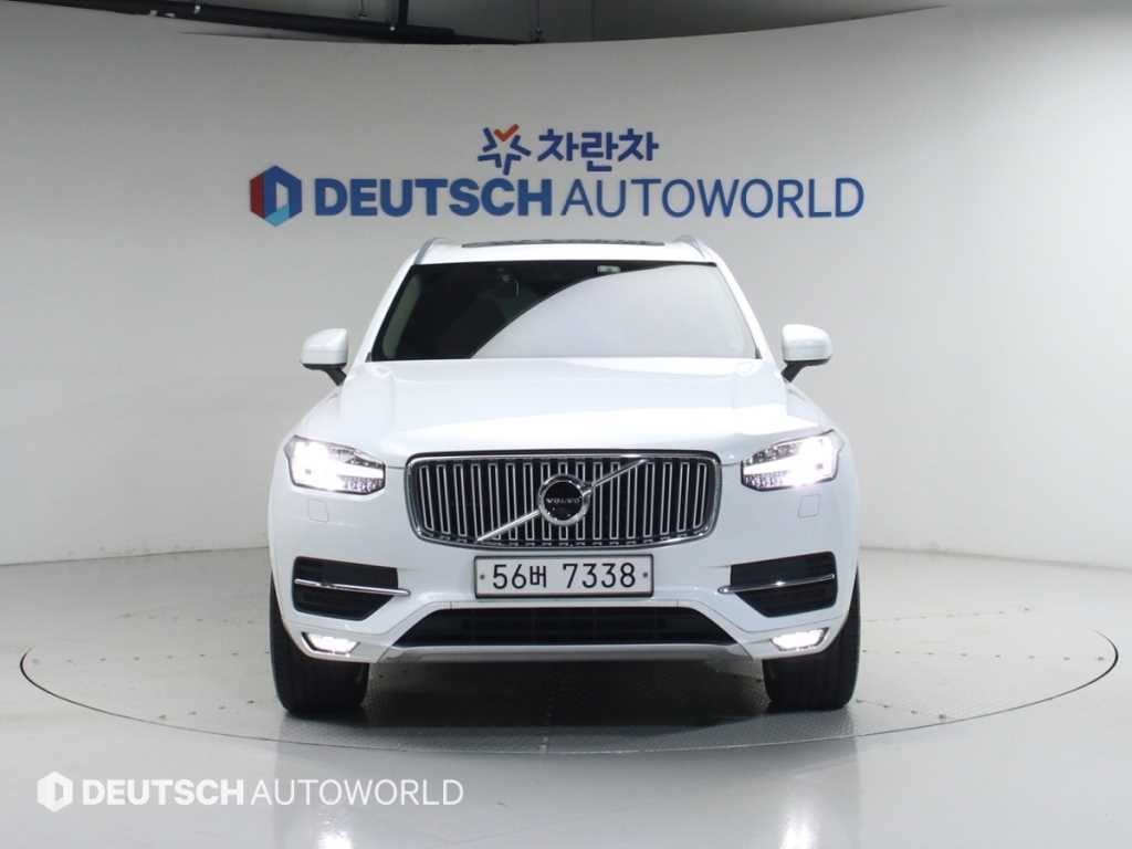 볼보 XC90 XC90 2세대 2.0 D5 AWD 인스크립션 이미지 3