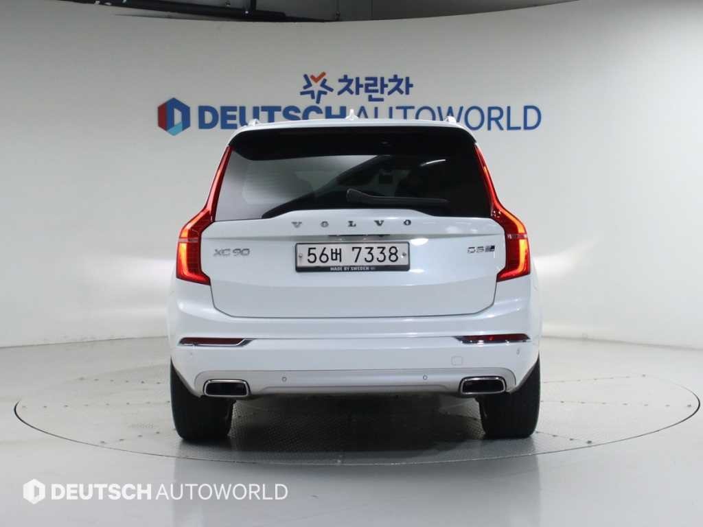 볼보 XC90 XC90 2세대 2.0 D5 AWD 인스크립션 이미지 4