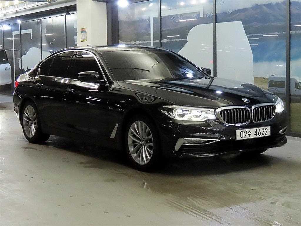 BMW 5시리즈 5시리즈 (G30) 530i xDrive 럭셔리 플러스 이미지 1