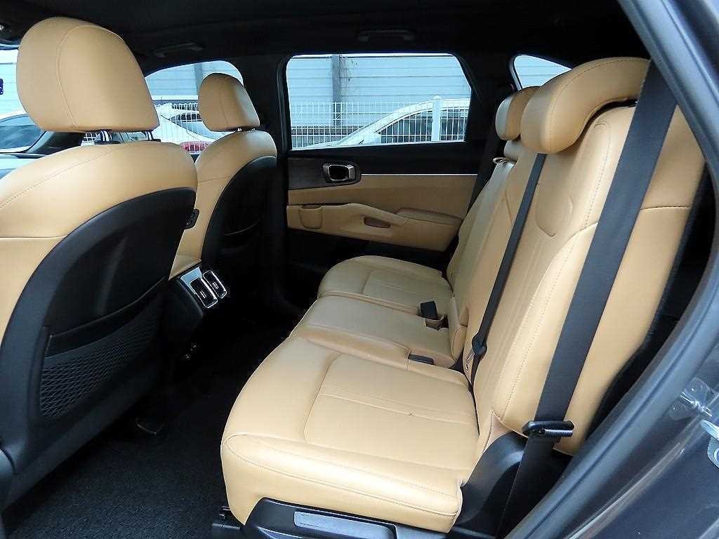 기아 쏘렌토 쏘렌토 4세대(MQ4) 가솔린 2.5T 2WD 프레스티지 이미지 6