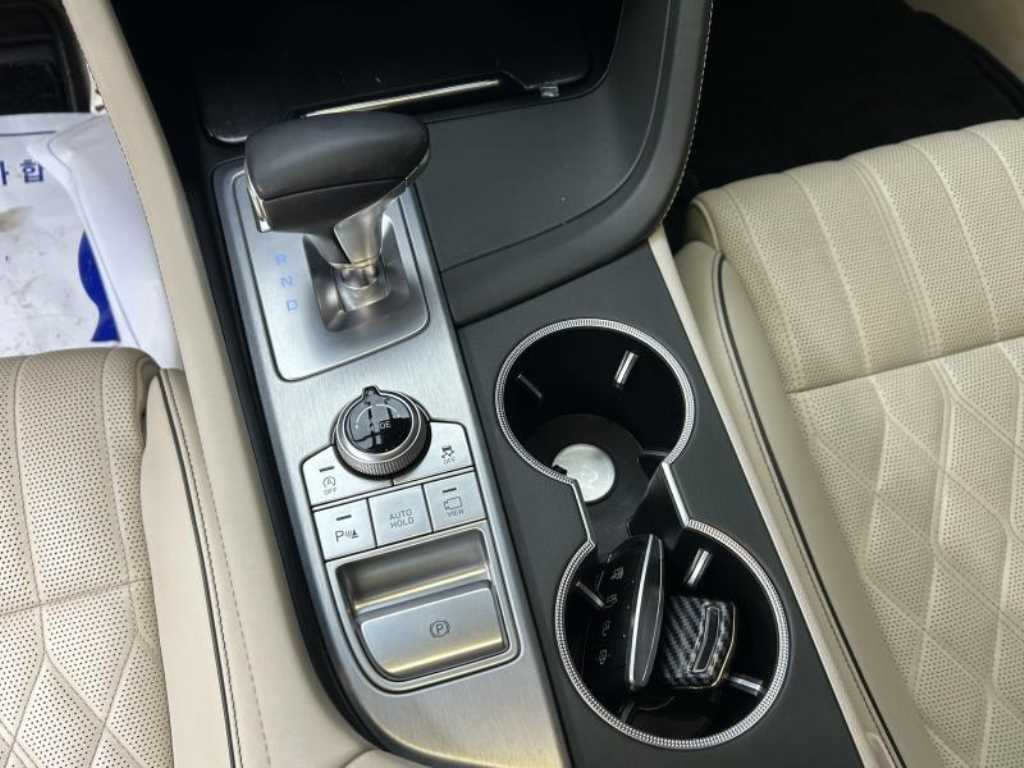 제네시스 G70 2.0T AWD 스포츠 패키지 이미지 10