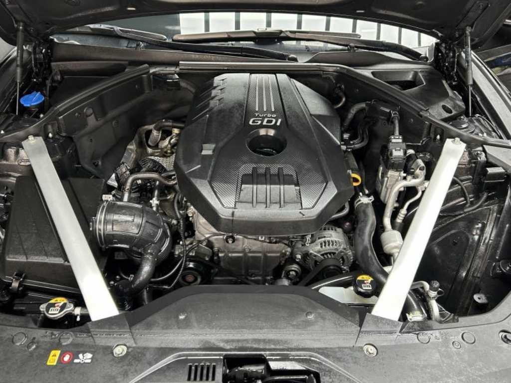 제네시스 G70 2.0T AWD 스포츠 패키지 이미지 17