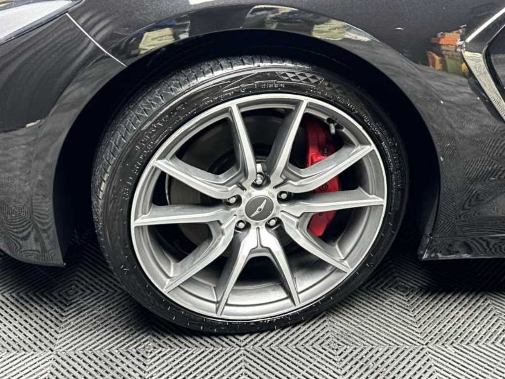제네시스 G70 2.0T AWD 스포츠 패키지 이미지 18
