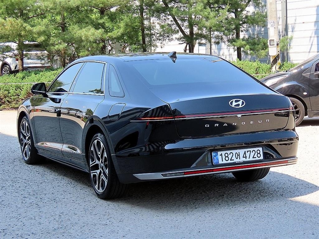 현대 그랜저 그랜저 (GN7) LPG 3.5 2WD 프리미엄 이미지 3