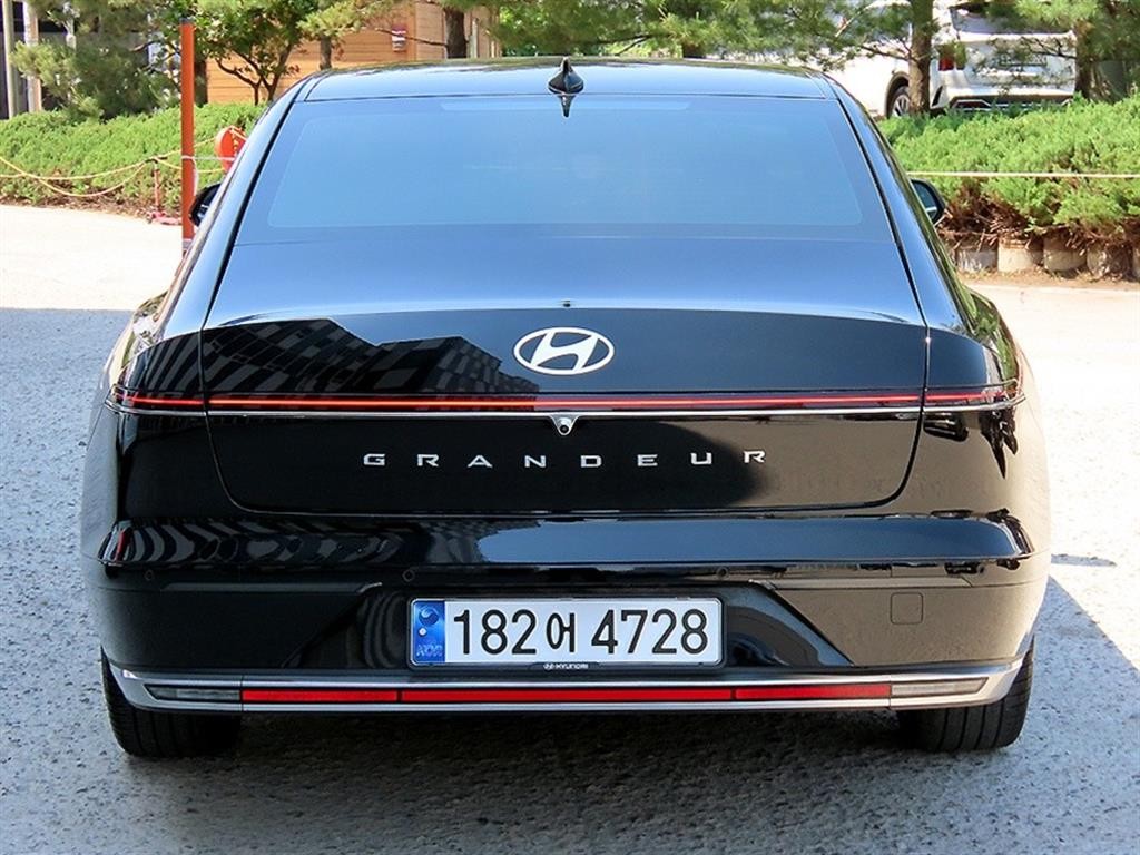 현대 그랜저 그랜저 (GN7) LPG 3.5 2WD 프리미엄 이미지 4