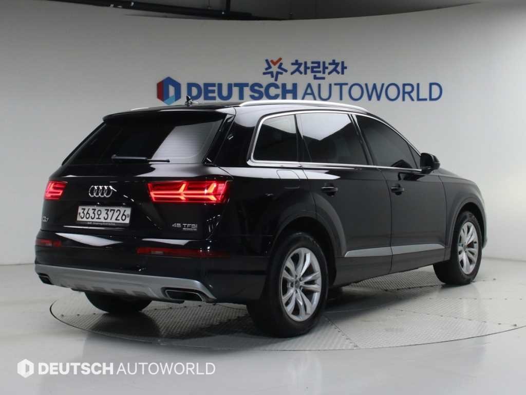 아우디 Q7 Q7 (4M) 45 TFSI 콰트로 이미지 4