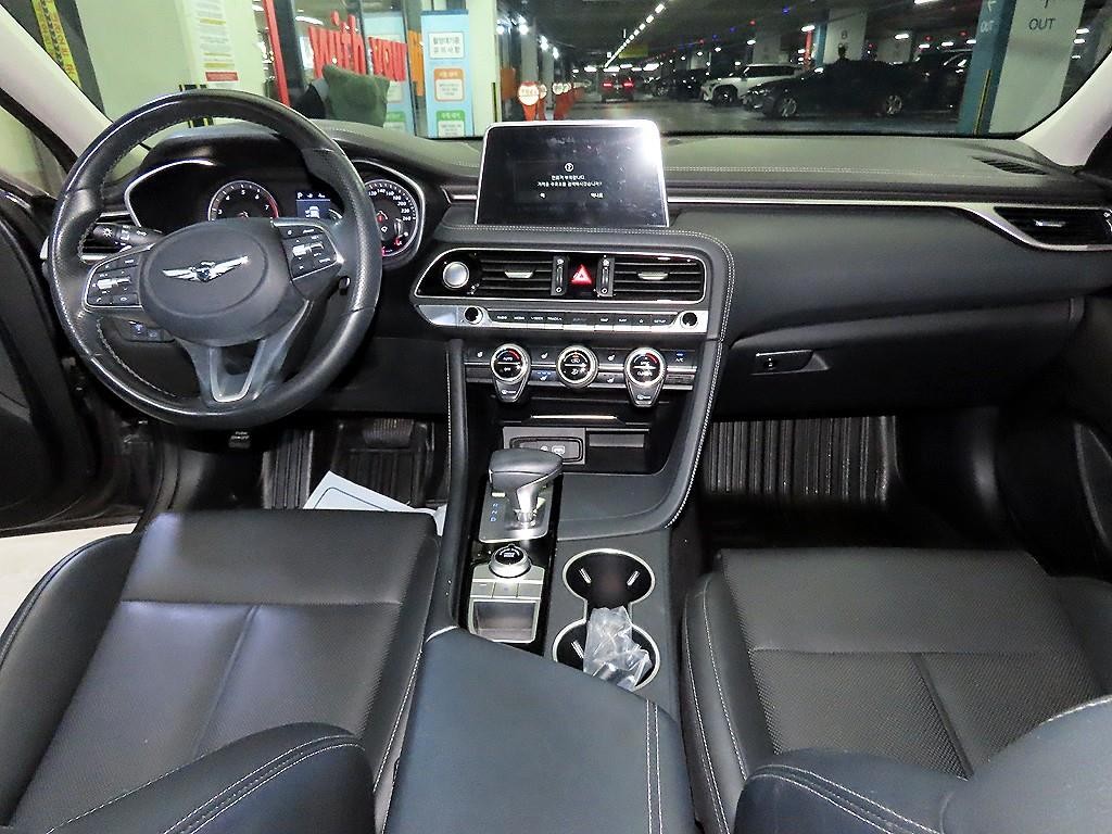 제네시스 G70 2.0T 어드밴스드 이미지 10
