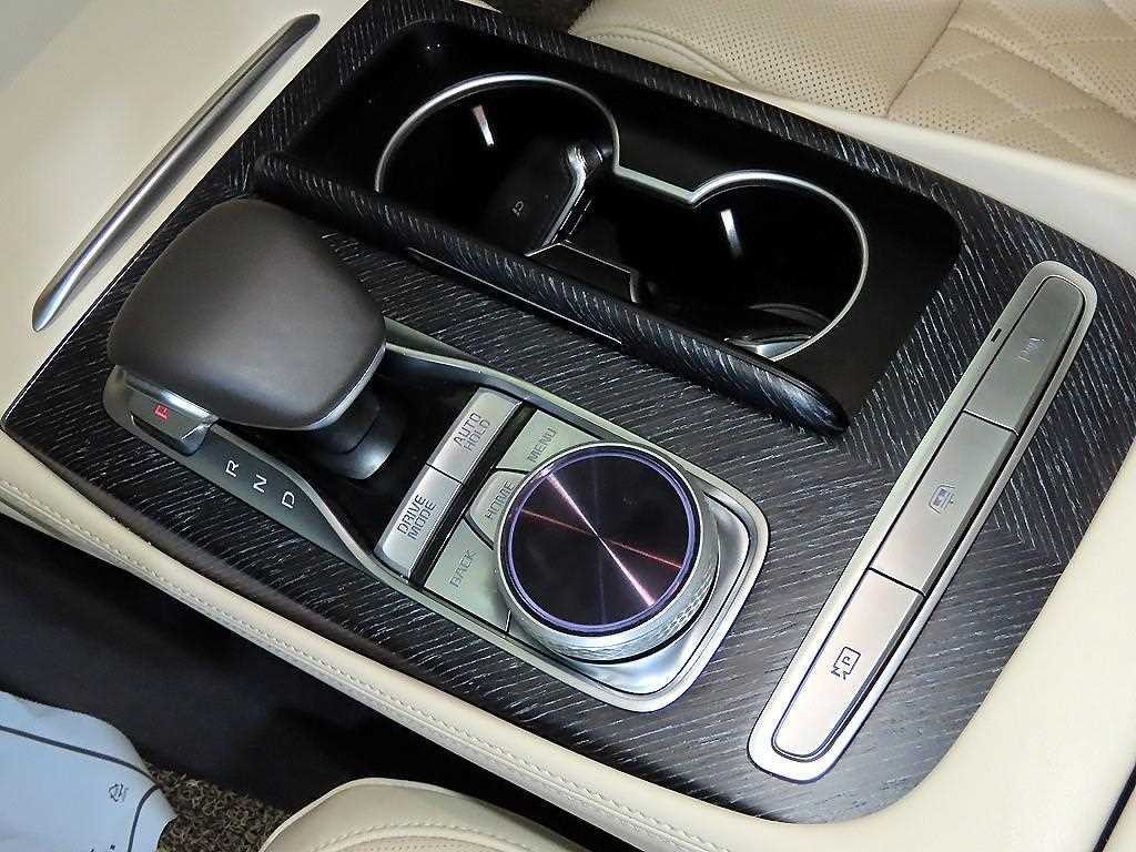 기아 K9 더 뉴 K9 2세대 3.8 GDI AWD 마스터즈 이미지 12