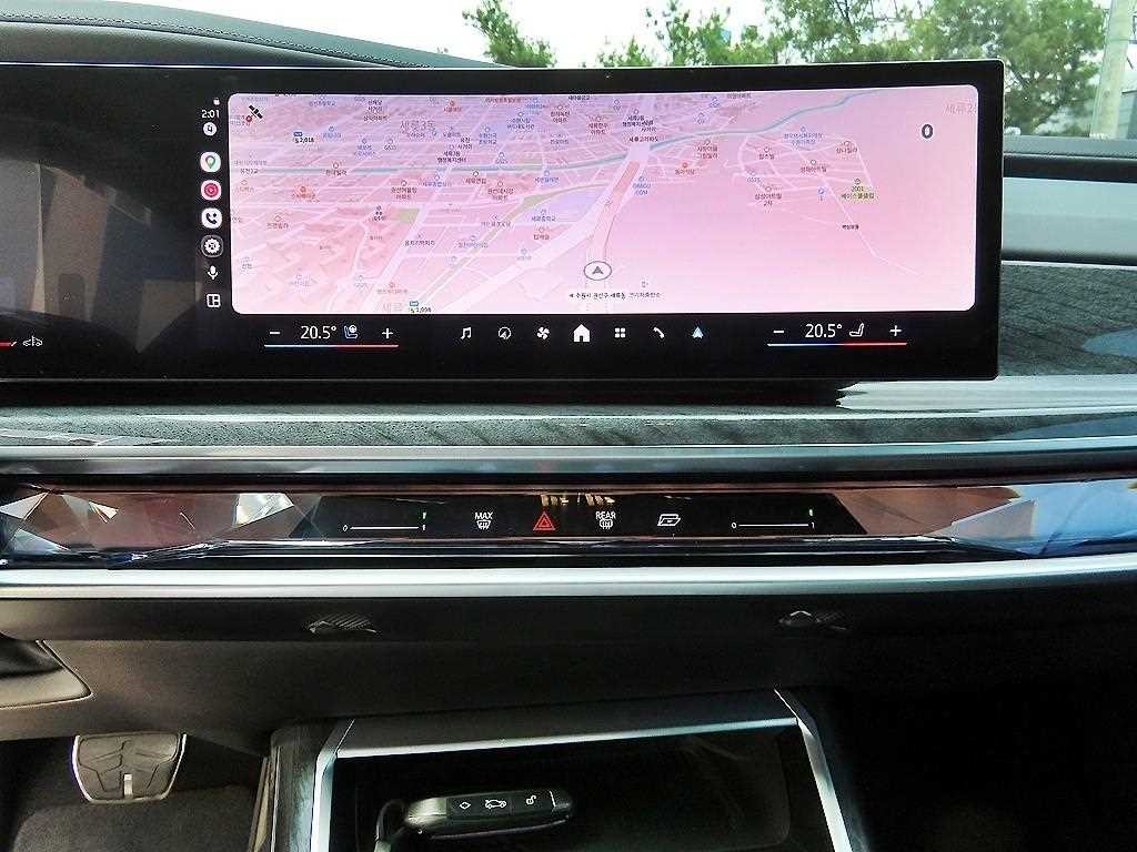 BMW 7시리즈 7시리즈 (G70) 740i sDrive M 스포츠 이미지 12