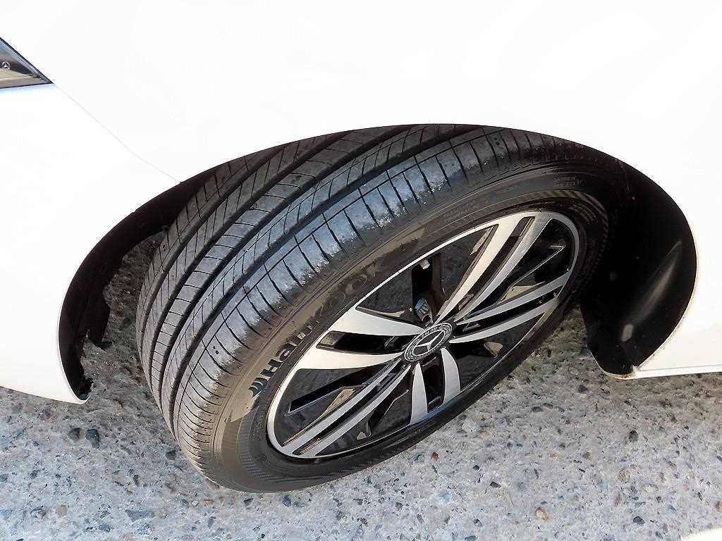 벤츠 A 클래스 A클래스 W177 A220 세단 이미지 19