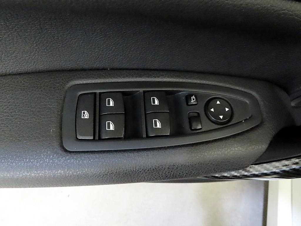 BMW 1시리즈 1시리즈 (F20) 118d 조이 이미지 13