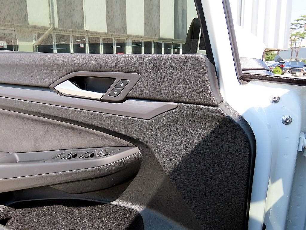 폭스바겐 골프 골프 8세대 2.0 TDI 프레스티지 이미지 12