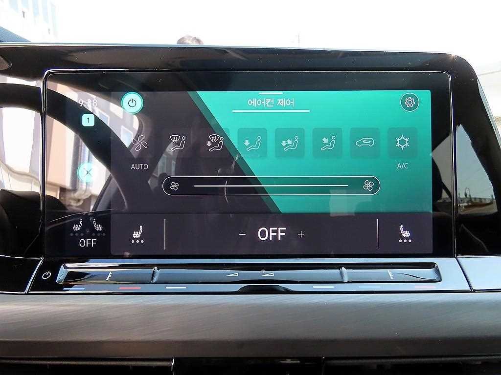 폭스바겐 골프 골프 8세대 2.0 TDI 프레스티지 이미지 15