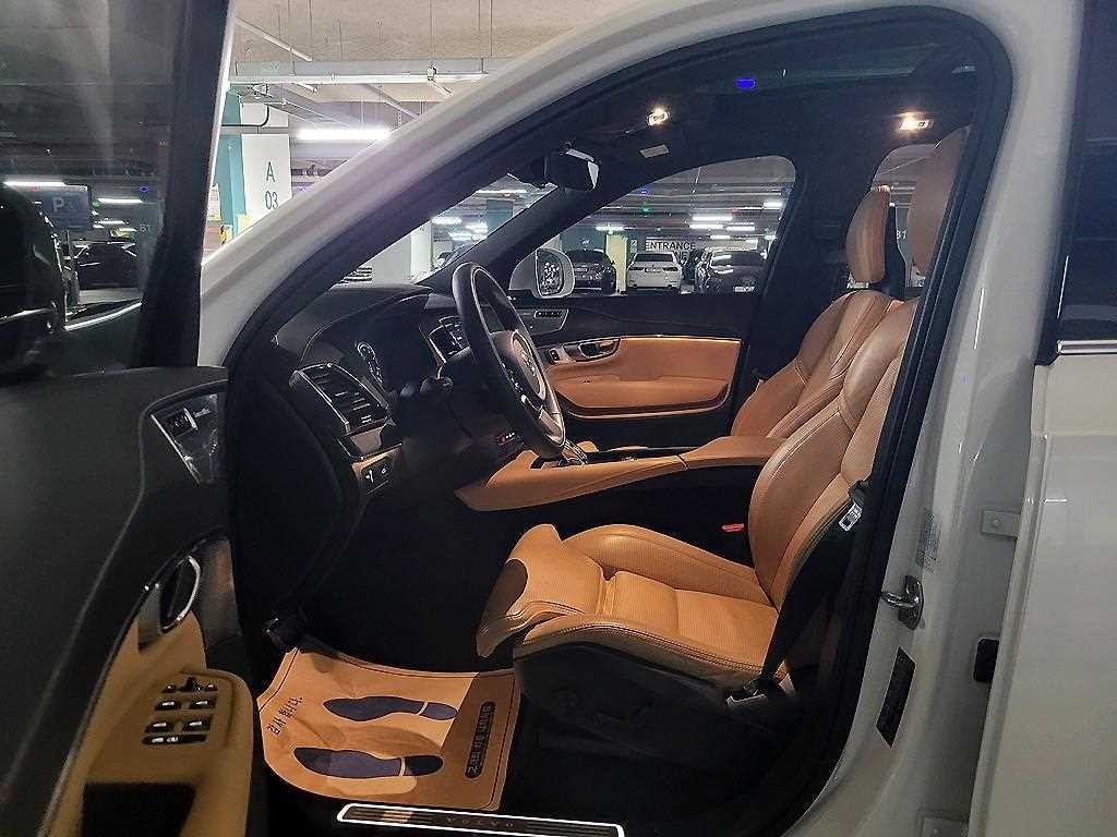 볼보 XC90 XC90 2세대 2.0 B6 AWD 인스크립션 이미지 7
