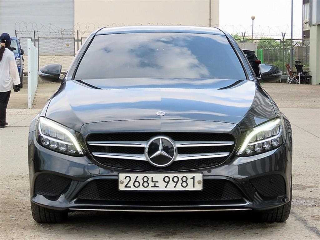벤츠 C 클래스 C클래스 W205 C200 아방가르드 이미지 1