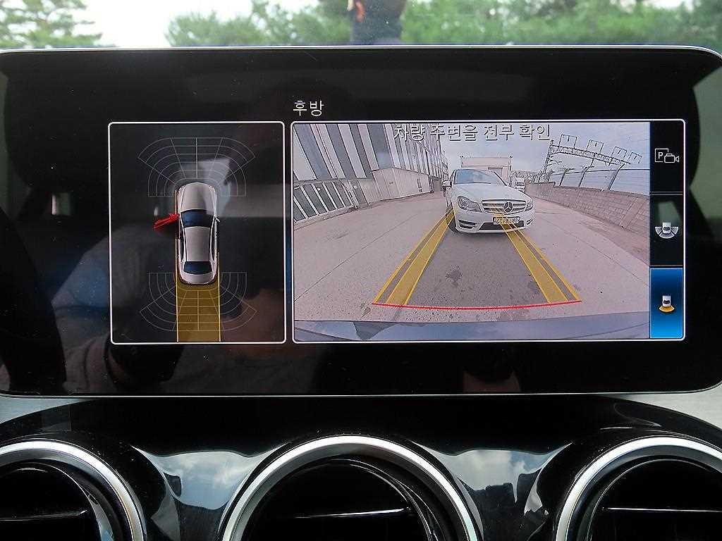 벤츠 C 클래스 C클래스 W205 C200 아방가르드 이미지 15