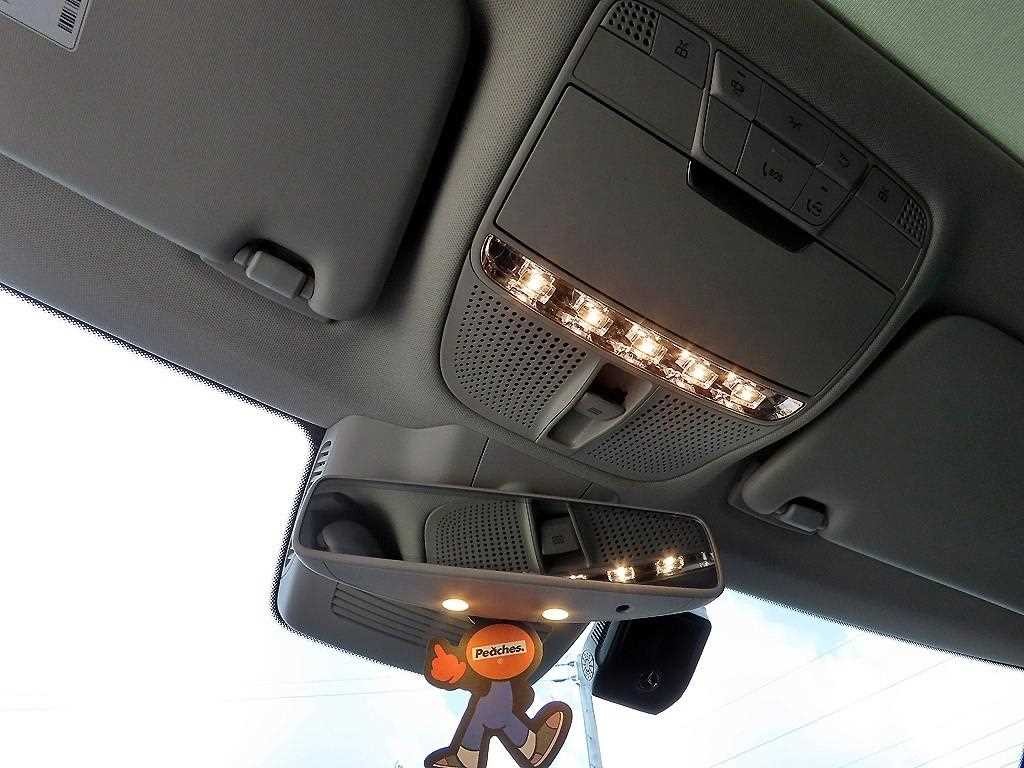 벤츠 C 클래스 C클래스 W205 C200 아방가르드 이미지 16