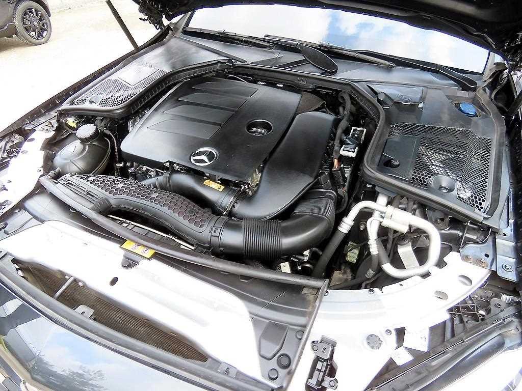 벤츠 C 클래스 C클래스 W205 C200 아방가르드 이미지 19