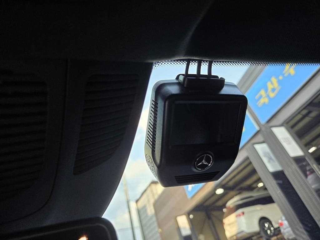 벤츠 GLE 클래스 GLE 클래스 W167 GLE 400d 4MATIC 쿠페 이미지 15