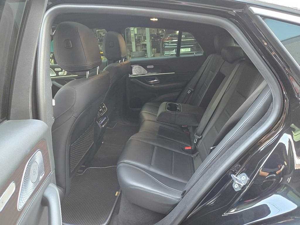 벤츠 GLE 클래스 GLE 클래스 W167 GLE 400d 4MATIC 쿠페 이미지 6