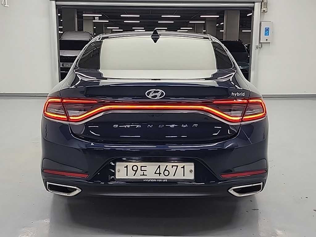 현대 그랜저 그랜저 IG 하이브리드 익스클루시브 스페셜 이미지 3