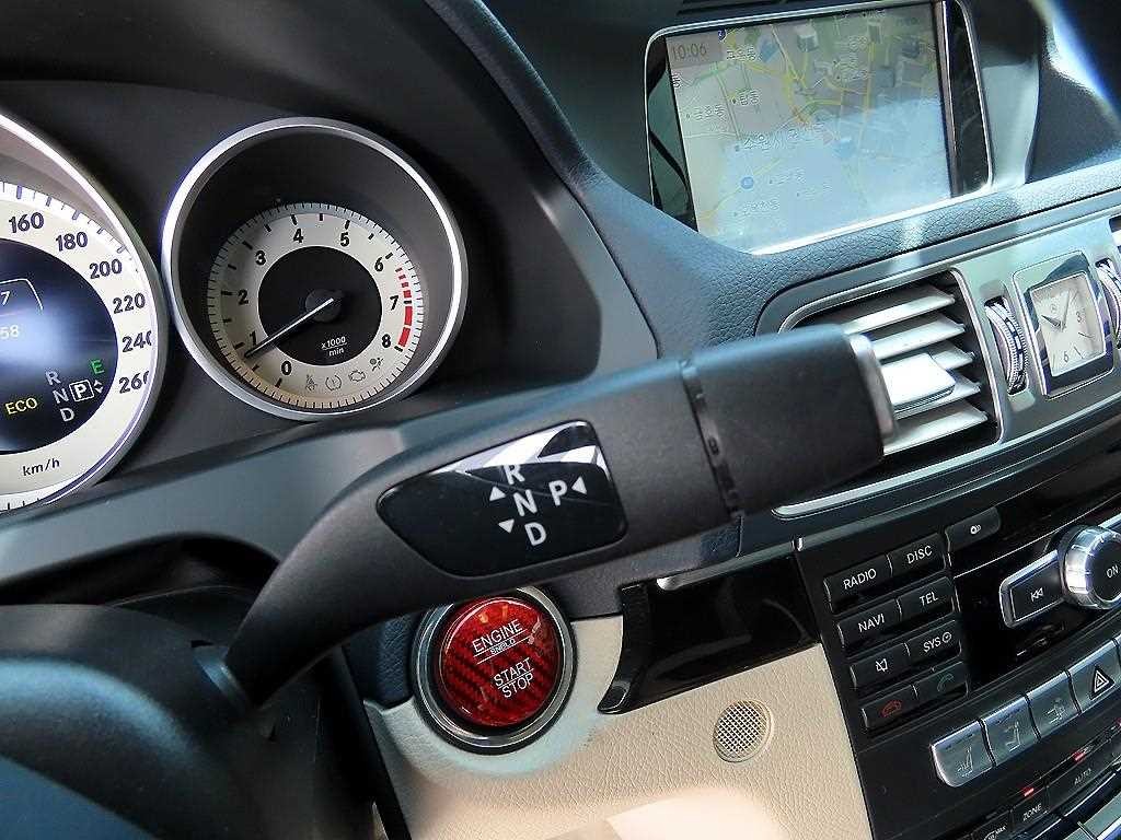 벤츠 E 클래스 E-클래스 W212 E200 카브리올레 이미지 15