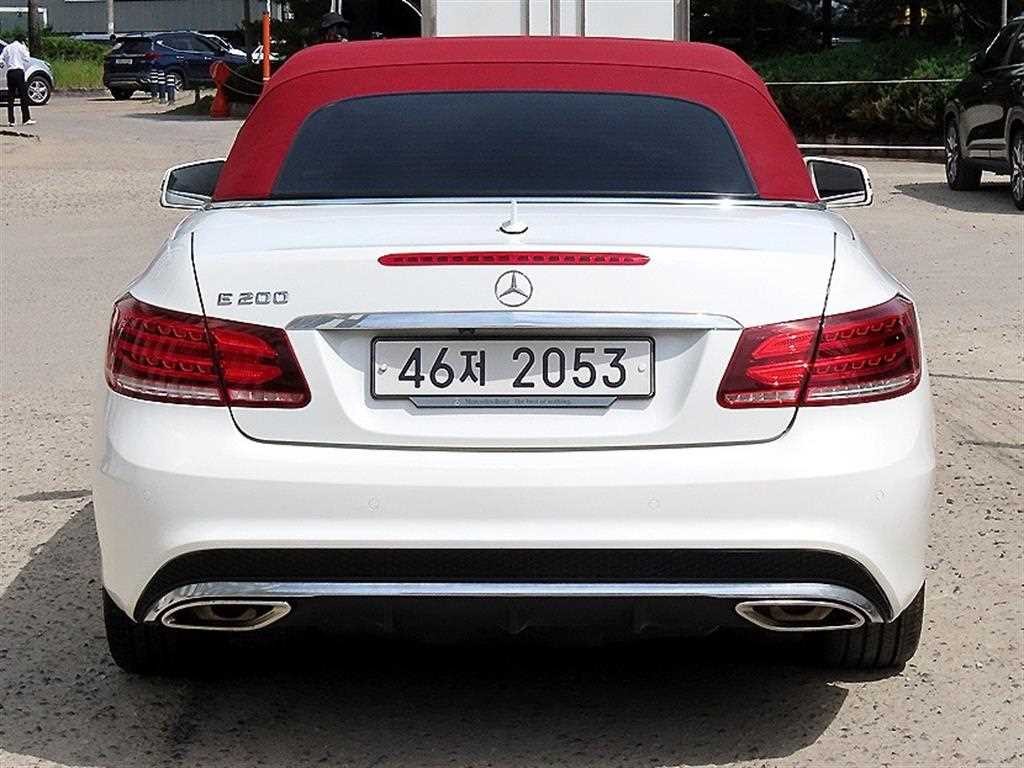 벤츠 E 클래스 E-클래스 W212 E200 카브리올레 이미지 4