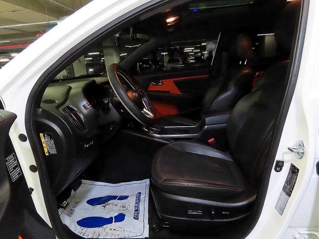 기아 스포티지 스포티지 R 2WD LIMITED 이미지 6