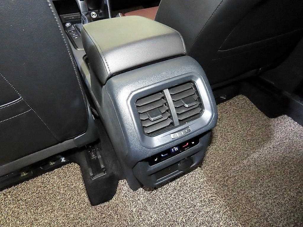 폭스바겐 티구안 티구안 올스페이스 2.0 TSI 프레스티지 이미지 14