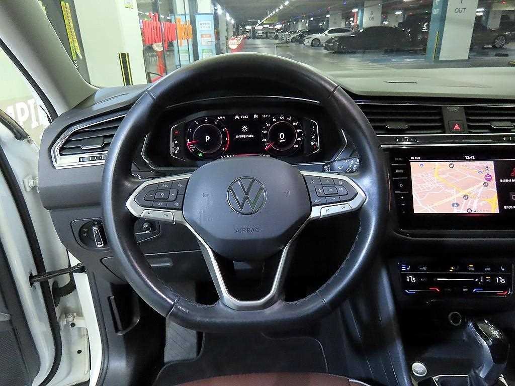 폭스바겐 티구안 티구안 올스페이스 2.0 TSI 프레스티지 이미지 8