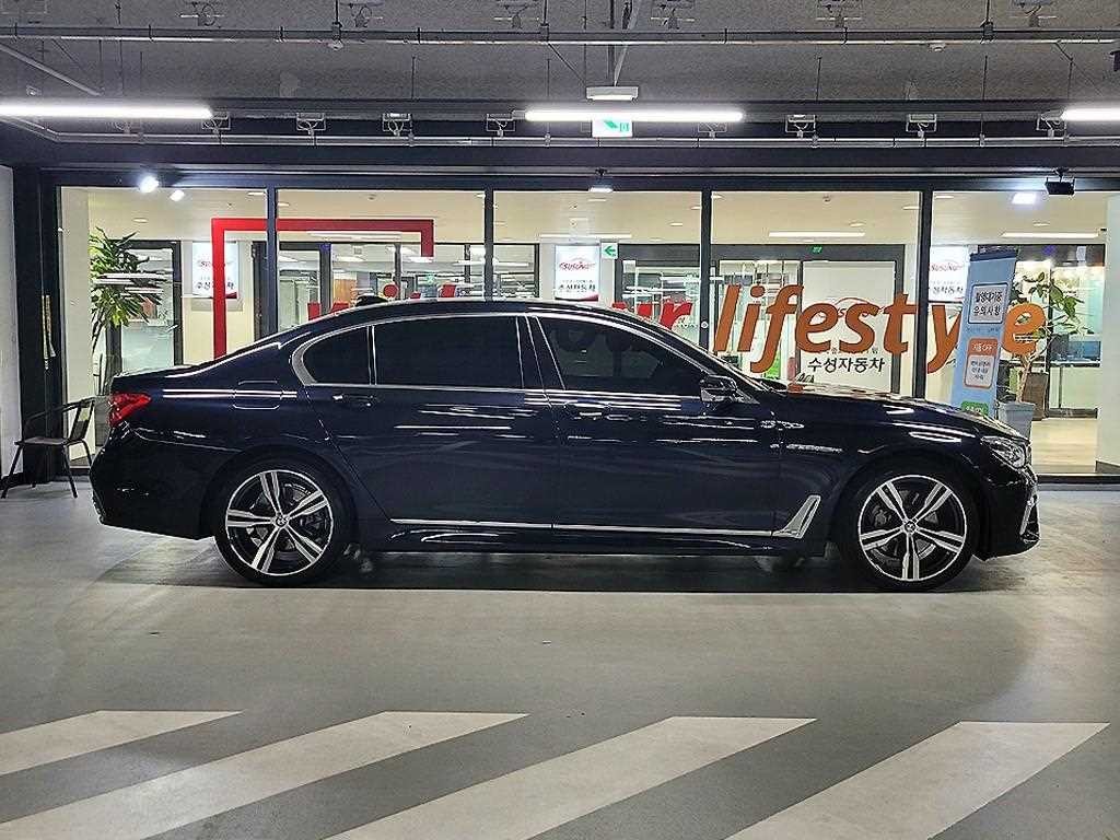 BMW 7시리즈 7시리즈 (G11) 730Ld xDrive M 스포츠 이미지 3