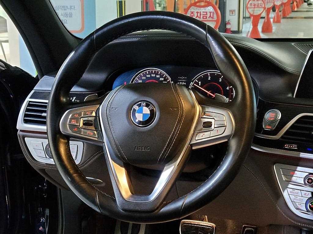 BMW 7시리즈 7시리즈 (G11) 730Ld xDrive M 스포츠 이미지 9