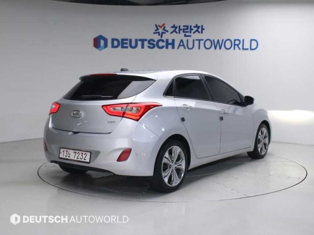 현대 i30 뉴 i30 1.6 VGT PYL 이미지 3