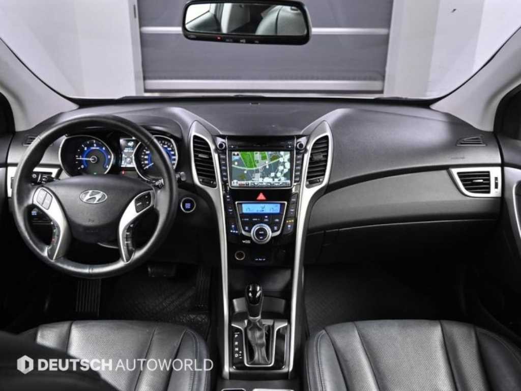 현대 i30 뉴 i30 1.6 VGT PYL 이미지 7