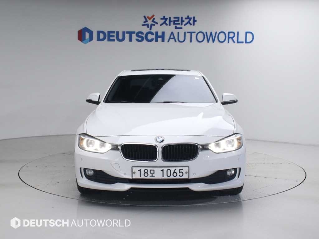 BMW 3시리즈 3시리즈 (F30) 320d 이미지 3