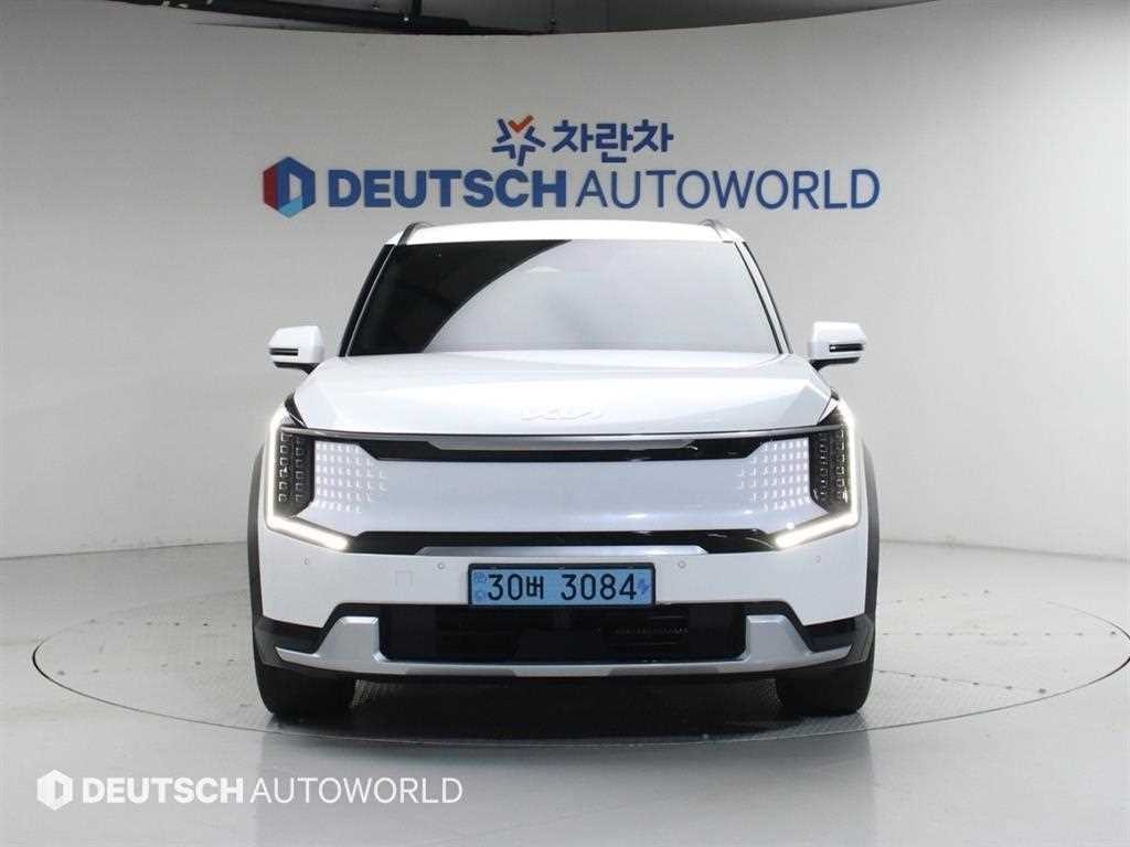 기아 EV9 롱레인지 2WD 어스 이미지 3