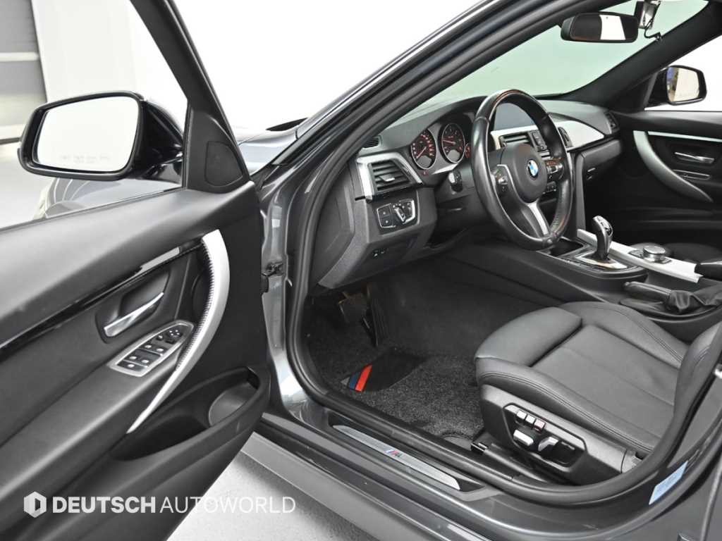 BMW 3시리즈 3시리즈 (F30) 320d M 스포츠 이미지 11