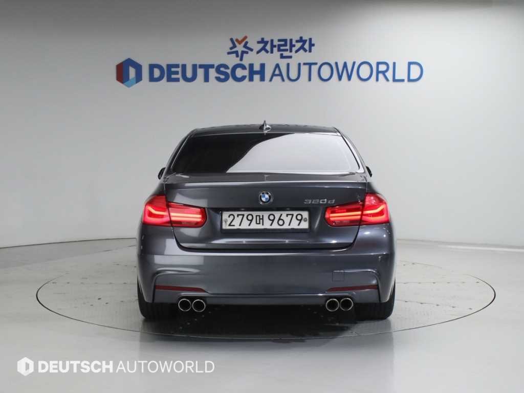 BMW 3시리즈 3시리즈 (F30) 320d M 스포츠 이미지 4