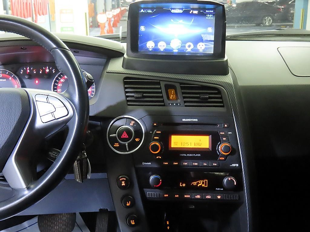 KG모빌리티(쌍용) 코란도 코란도스포츠 디젤 4WD CX7 패션 이미지 11