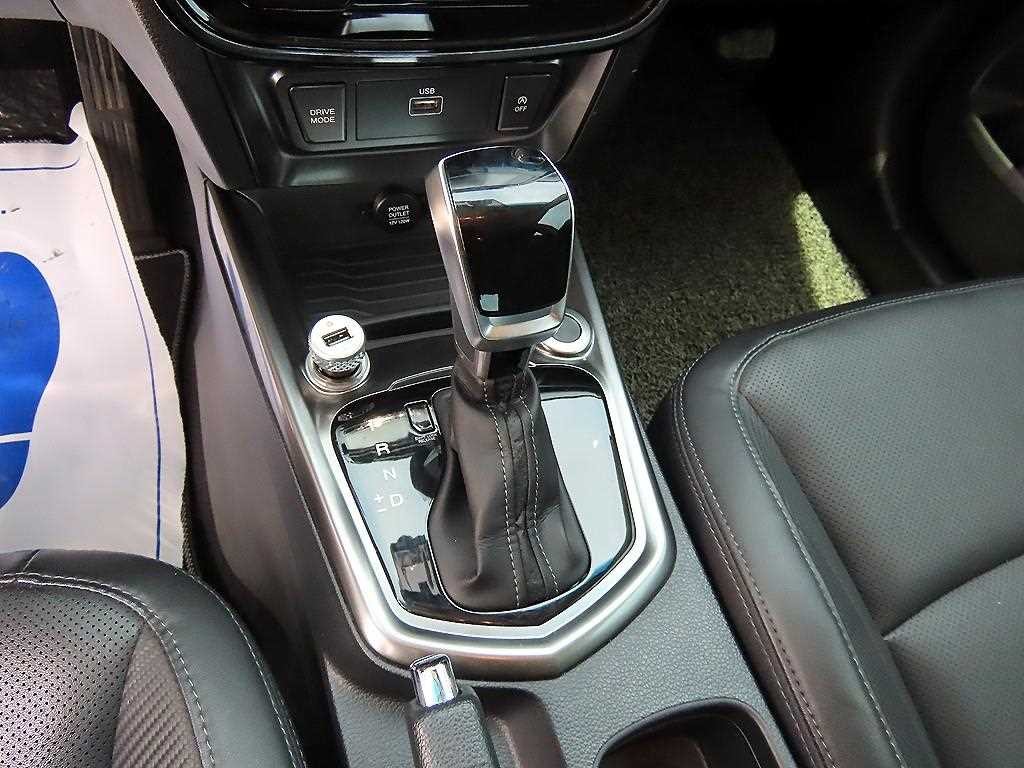 KG모빌리티(쌍용) 티볼리 베리 뉴 티볼리 2WD 가솔린 1.5 V3 이미지 10