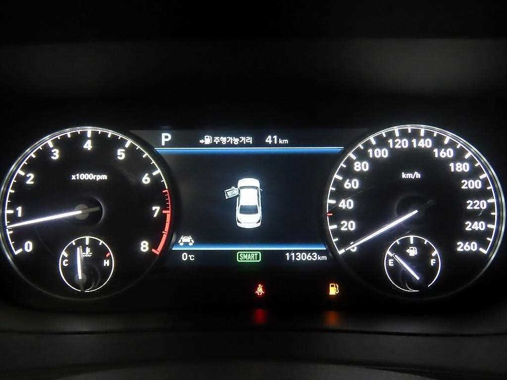 제네시스 EQ900 3.8 GDI AWD 프리미엄 럭셔리 이미지 9