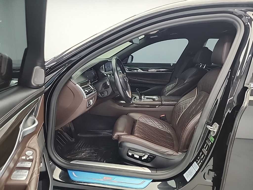 BMW 7시리즈 7시리즈 (G11) 730Ld xDrive 디자인 퓨어 엑설런스 이미지 11