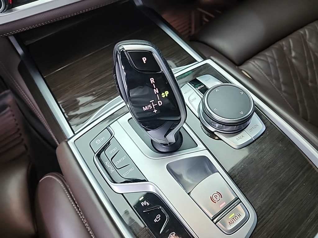 BMW 7시리즈 7시리즈 (G11) 730Ld xDrive 디자인 퓨어 엑설런스 이미지 8